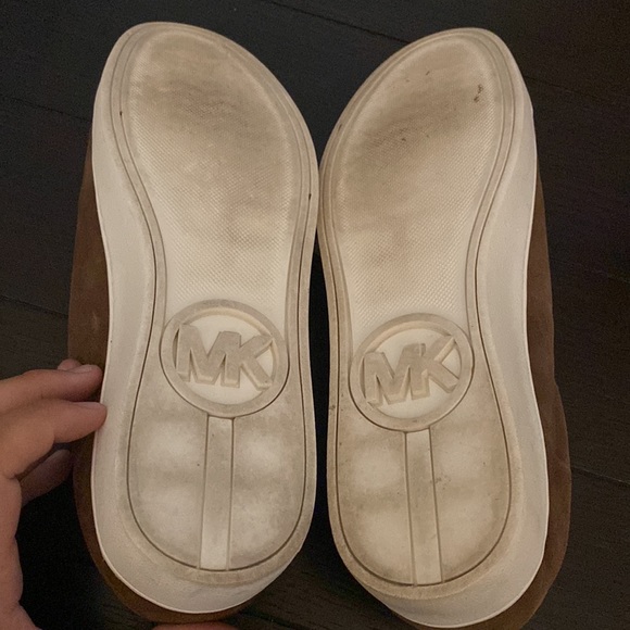 MICHAEL KORS SUEDE BROWN SNEAKERS SZ 10 - Picture 8 of 8